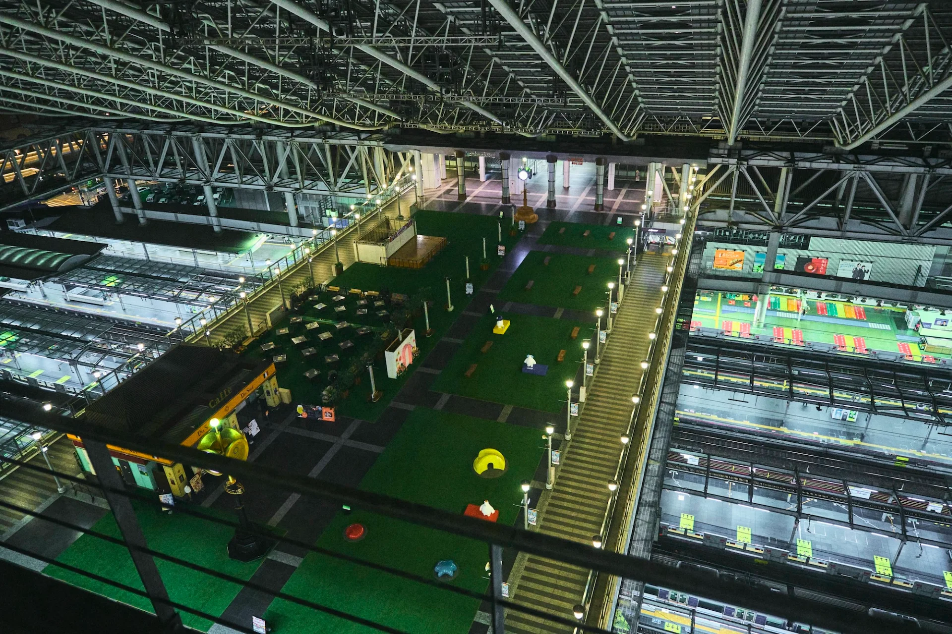ONDO LAND | 10月12日に大阪駅5F「時空の広場」でテクノレイヴ！