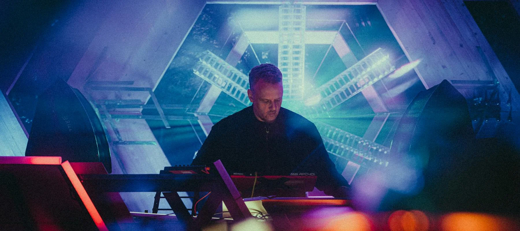 .VRIL
